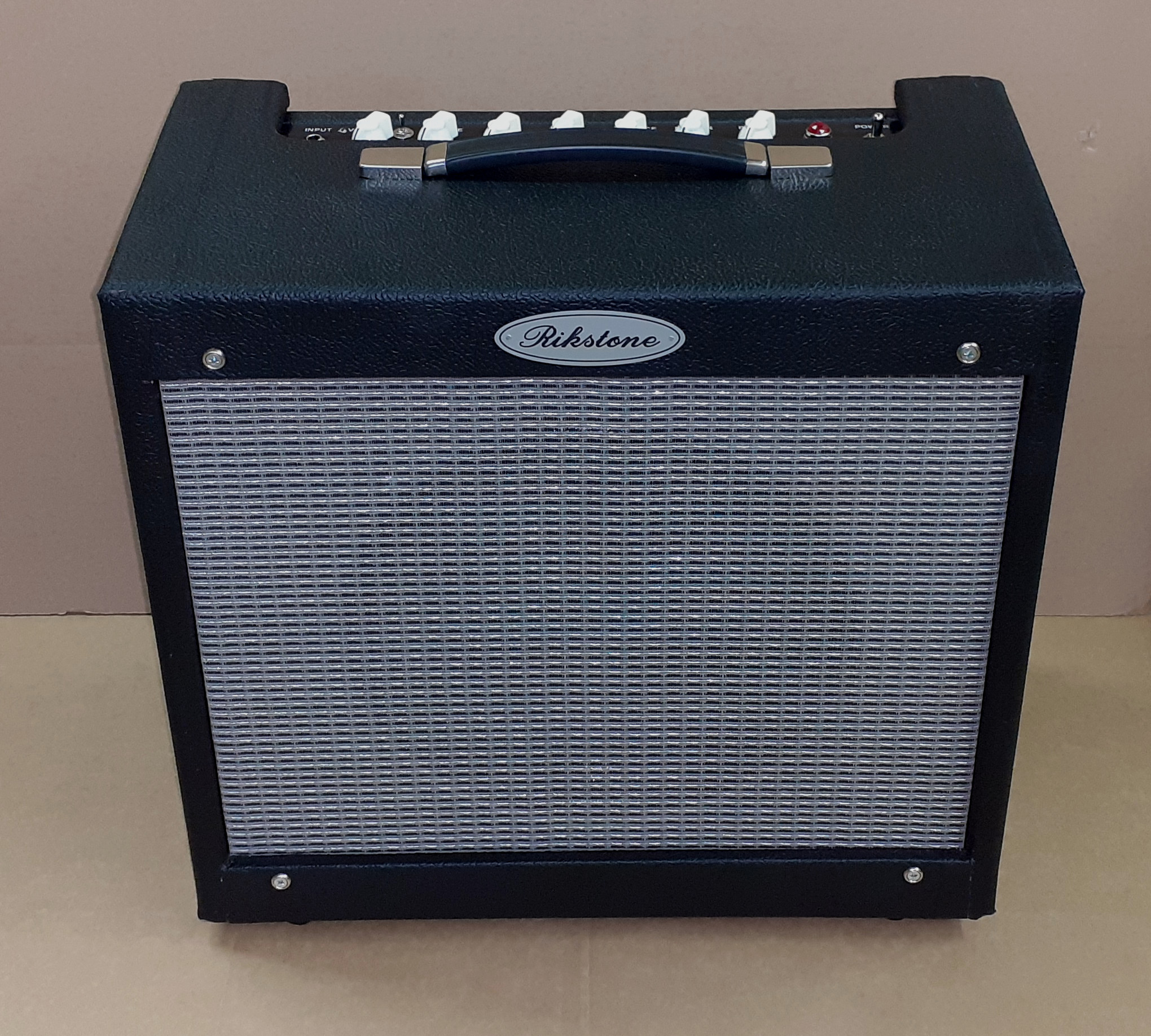 RikstoneC15Bjr2Front