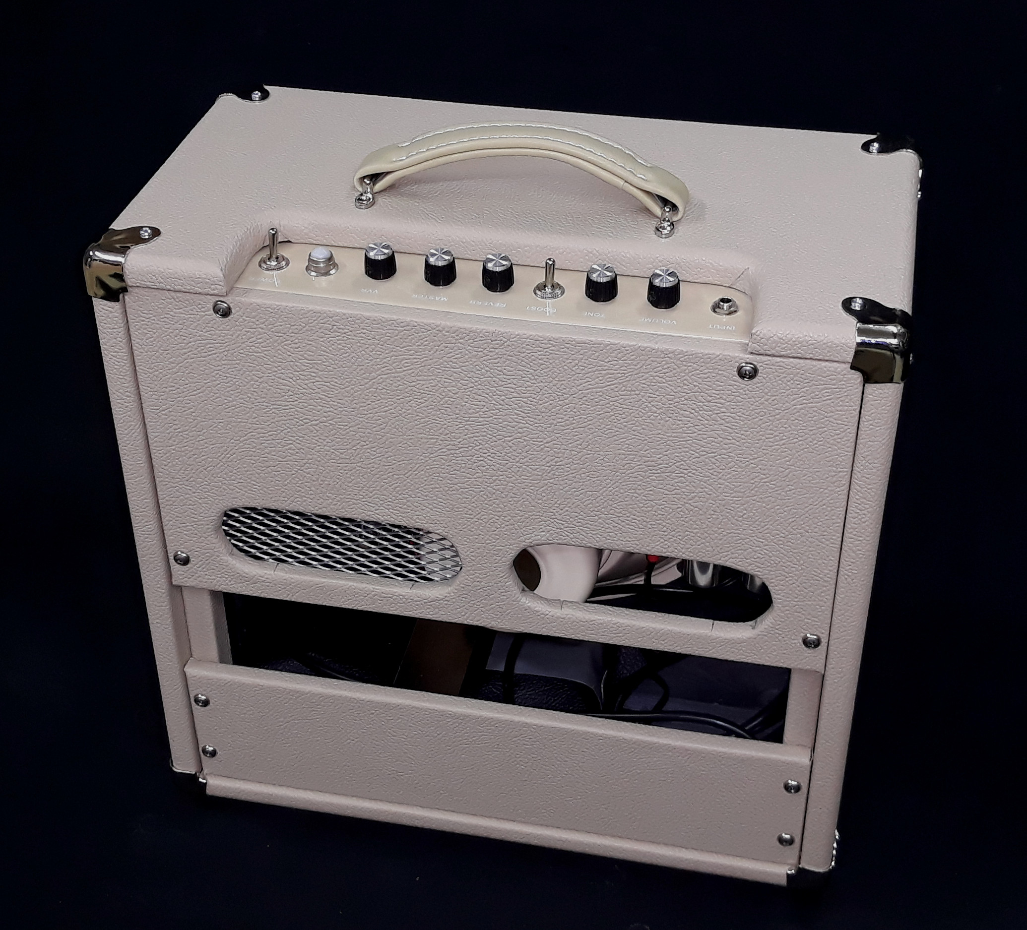 RikstoneC6CSRback